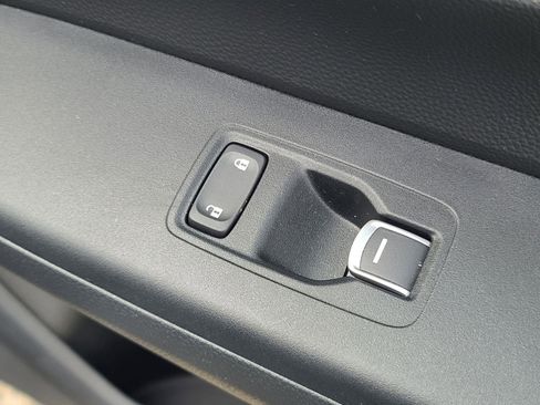 Used 2023 Honda CR-V EX-L image 23