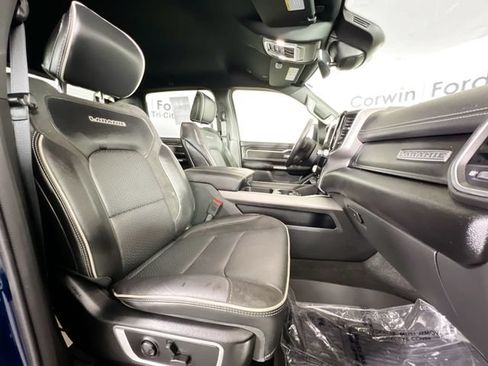 Used 2023 RAM 1500 Laramie AWD/4WD image 19