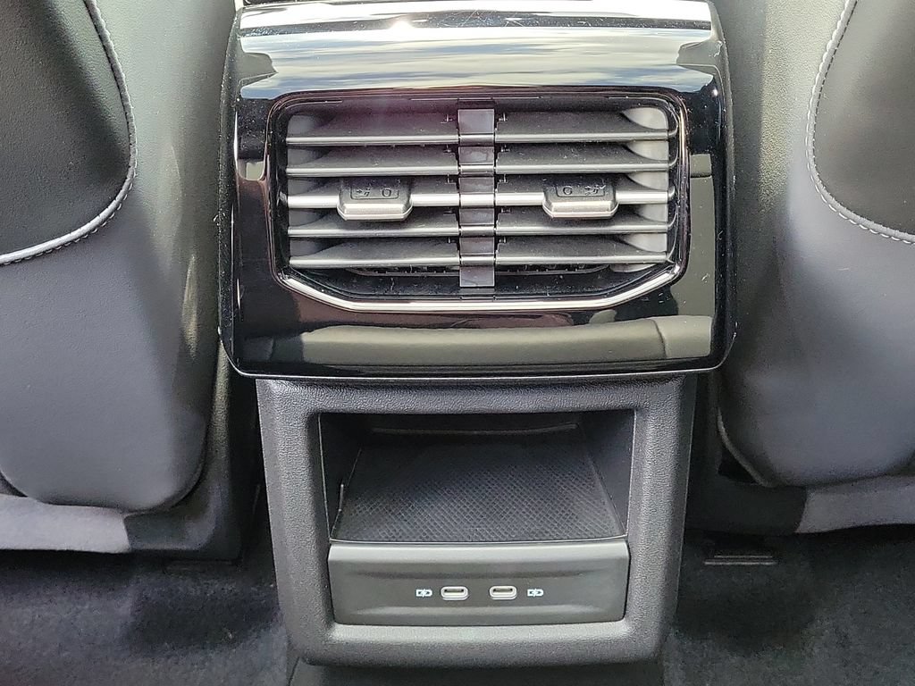 Certified 2025 Volkswagen ID.4 Pro S AWD/4WD image 12