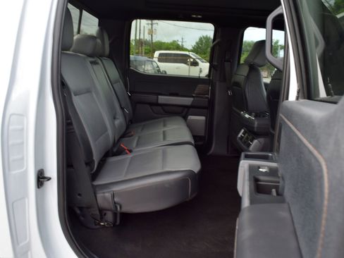 Used 2025 Ford F150 Lightning Lariat AWD/4WD image 21