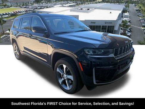 New 2026 Jeep Grand Cherokee L Limited RWD image 2