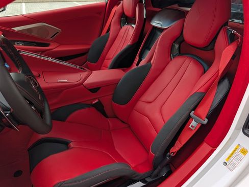 Used 2023 Chevrolet Corvette Stingray Premium Cpe w/ Z51 Performance Package RWD image 7