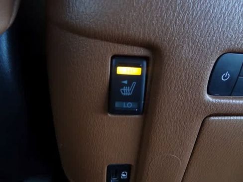 Used 2024 INFINITI QX80 Sensory image 16