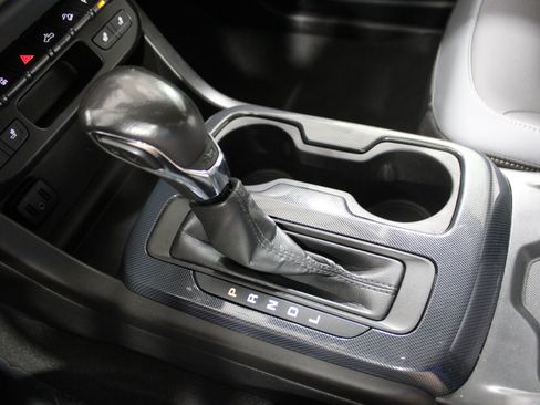 Used 2022 Chevrolet Colorado Z71 RWD image 17