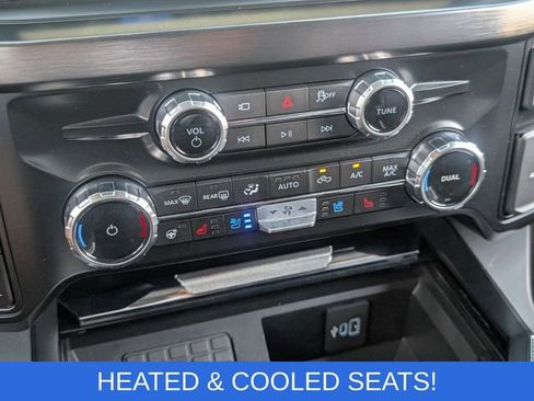 Used 2025 Ford F250 Lariat w/ Black Appearance Package AWD/4WD image 24