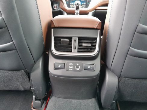 Used 2023 Subaru Legacy Touring XT image 31