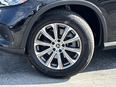 Used 2023 Mercedes-Benz GLC 300 image 37
