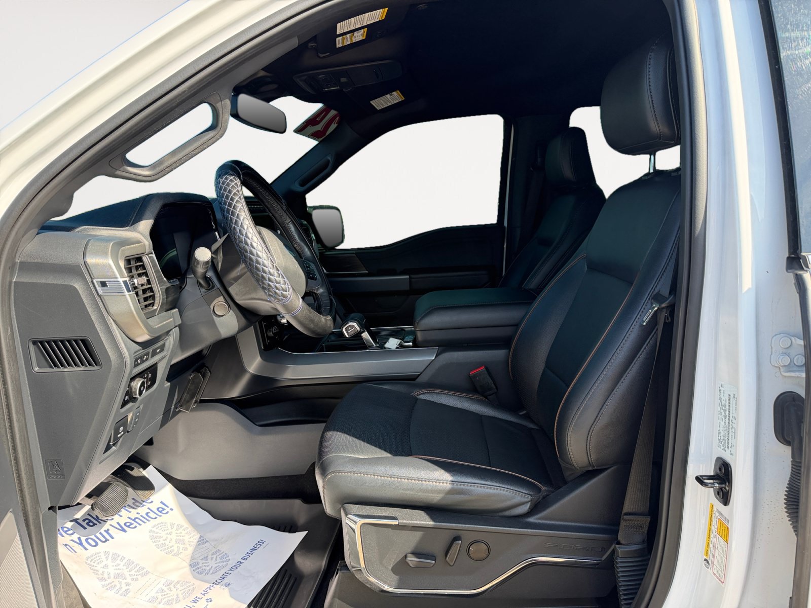 Used 2024 Ford F150 Lariat AWD/4WD image 9