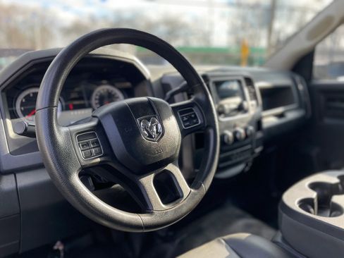 Used 2014 RAM 3500 Tradesman image 13