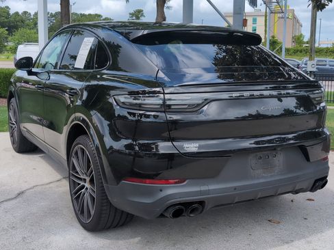 Used 2022 Porsche Cayenne Coupe AWD/4WD image 8