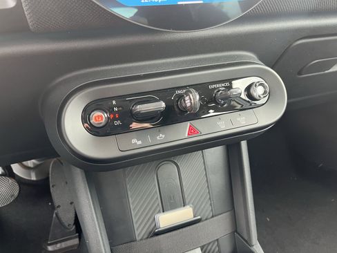 Used 2025 MINI Cooper S image 13