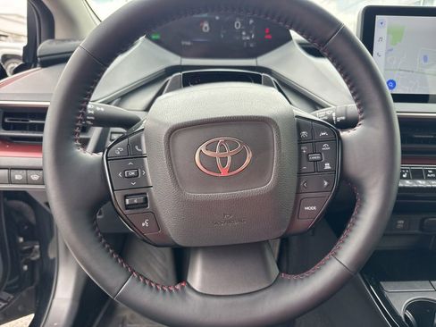 Used 2024 Toyota Prius Prime FWD image 21