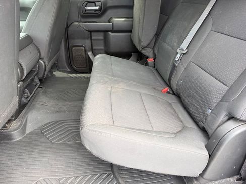 Used 2020 Chevrolet Silverado 1500 Custom Trail Boss w/ Custom Convenience Package AWD/4WD image 15
