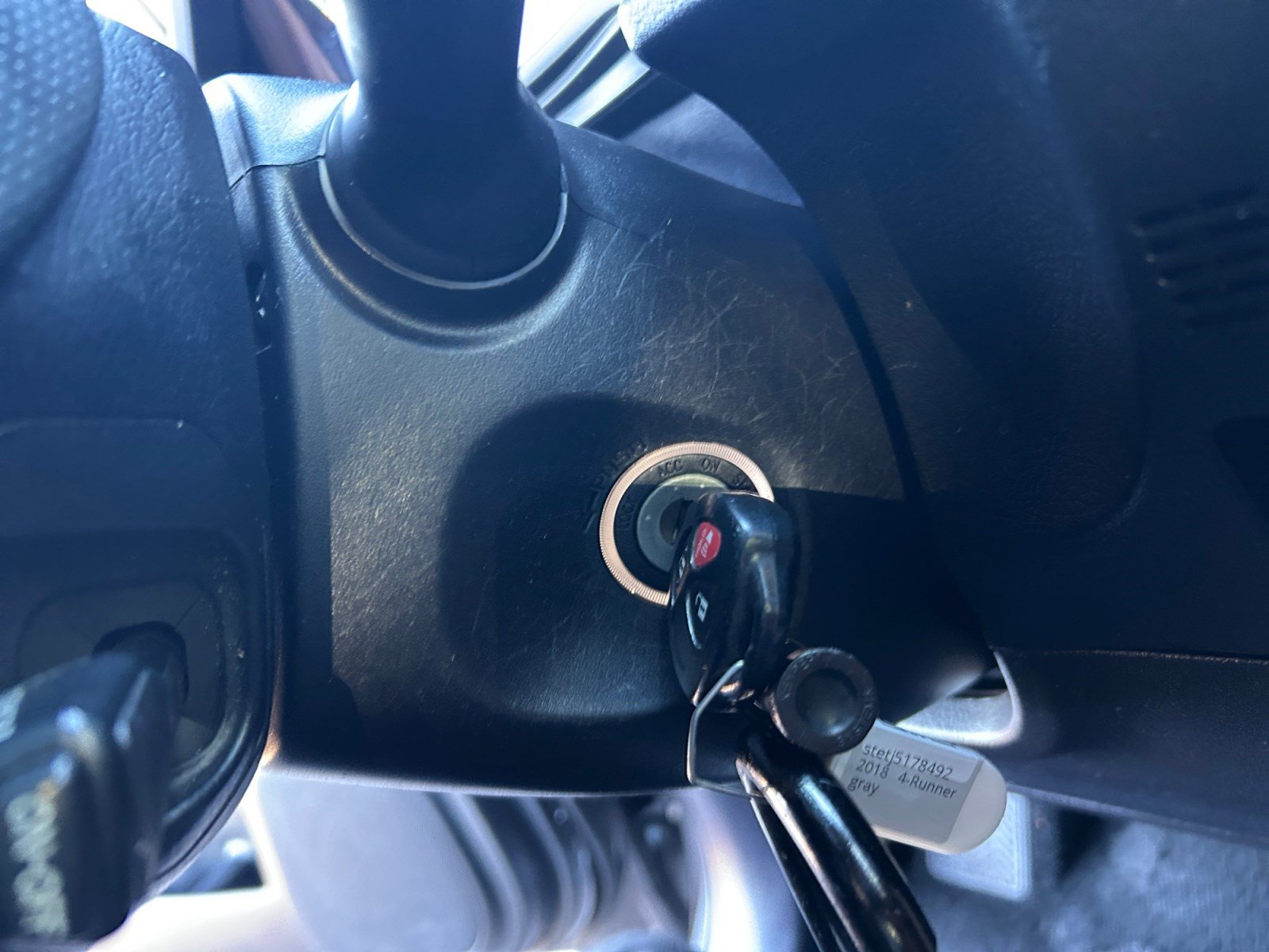 Used 2018 Toyota 4Runner SR5 RWD image 28