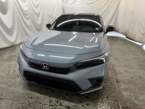 Used 2023 Honda Civic Sport image 17