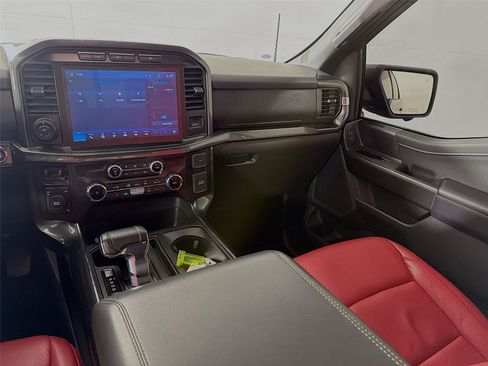 Used 2022 Ford F150 XLT w/ Equipment Group 302A High AWD/4WD image 28