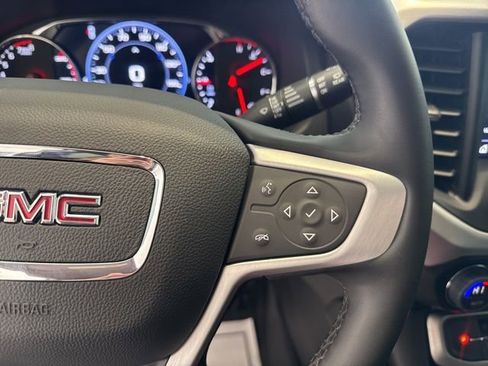 Certified 2023 GMC Acadia SLT w/ Elevation Edition image 31