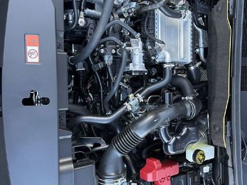 New 2026 Mitsubishi Outlander SE image 33