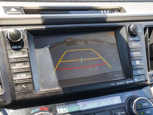Used 2017 Toyota RAV4 Limited w/ Carpet Mat Package FWD image 26