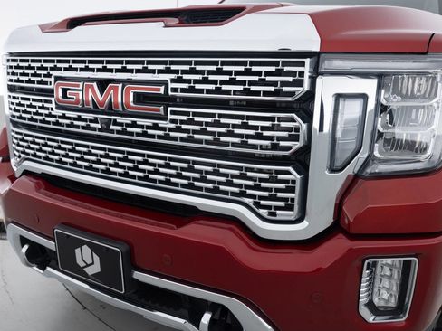 Used 2021 GMC Sierra 3500 Denali w/ Denali Ultimate Package image 16