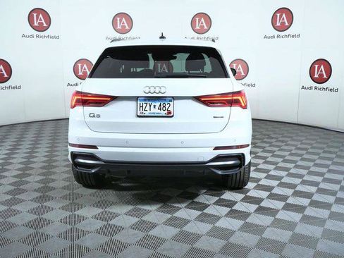 Used 2022 Audi Q3 2.0T Premium Plus AWD/4WD image 7