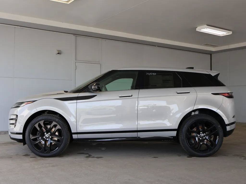 Certified 2026 Land Rover Range Rover Evoque Dynamic SE AWD/4WD image 17