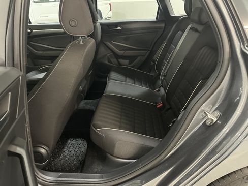Certified 2024 Volkswagen Jetta Sport FWD image 21