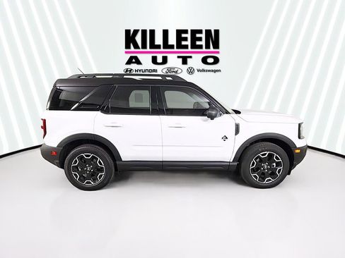 New 2025 Ford Bronco Sport Outer Banks w/ Outer Banks Tech Package+ AWD/4WD image 8