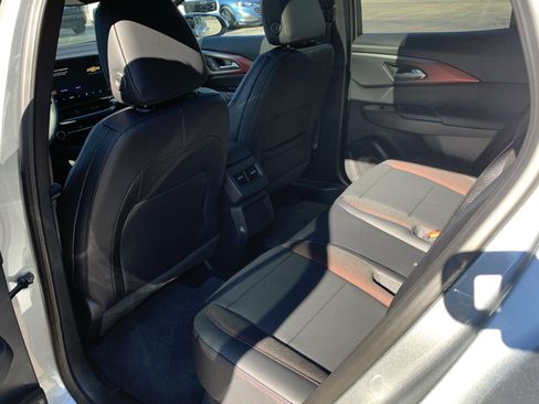 New 2026 Chevrolet Equinox EV RS FWD image 24