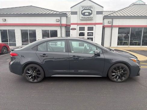Used 2023 Toyota Corolla SE image 7