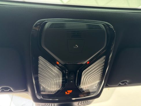 Used 2018 BMW 530i RWD image 33