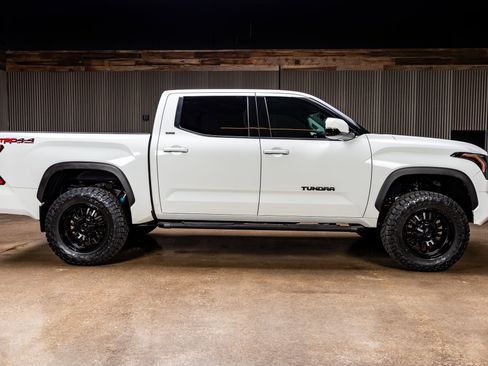 Used 2023 Toyota Tundra SR5 image 11