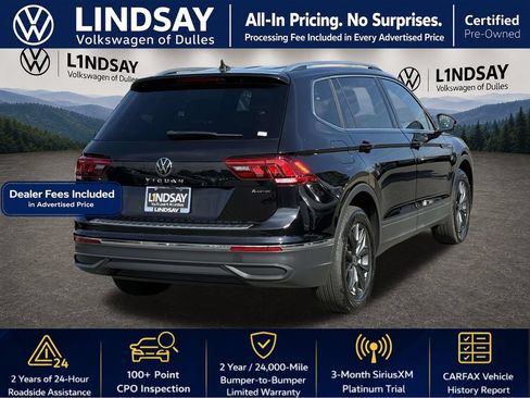Used 2024 Volkswagen Tiguan SE w/ Panoramic Sunroof Package AWD/4WD image 8