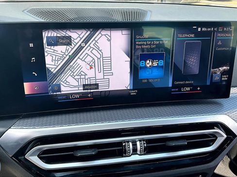 Used 2023 BMW 330i Sedan w/ M Sport Package image 31