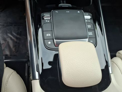 Used 2023 Mercedes-Benz GLA 250 image 29