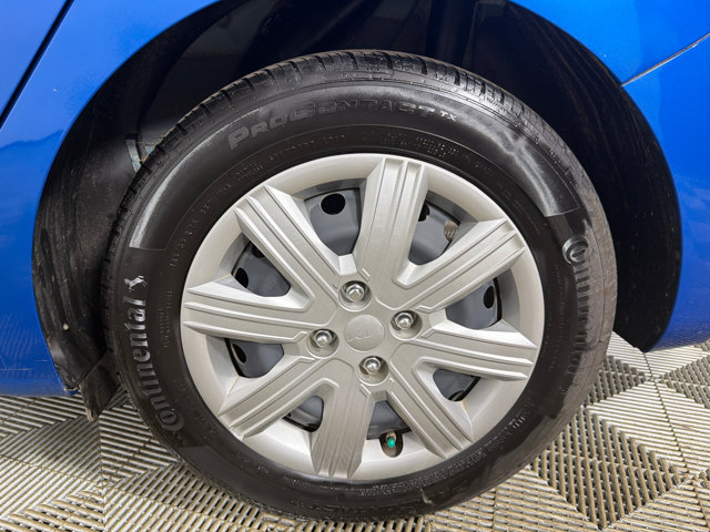 Used 2023 Kia Rio S FWD image 19
