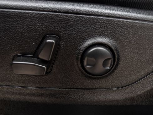 Used 2023 RAM 1500 Lone Star image 27