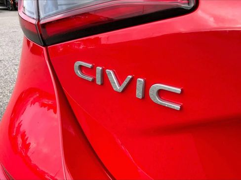 Used 2022 Honda Civic Sport image 30