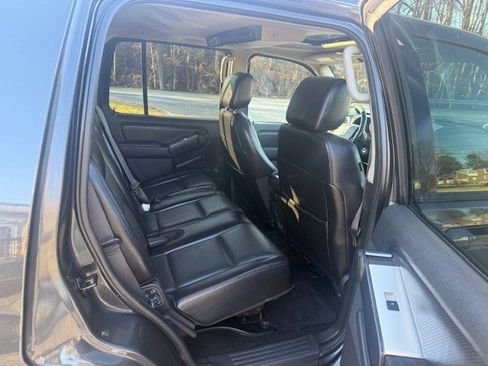 Used 2007 Mercury Mountaineer Premier image 9