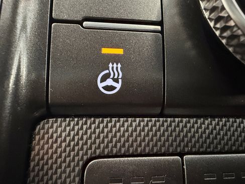 Used 2023 Hyundai Santa Fe Limited image 28