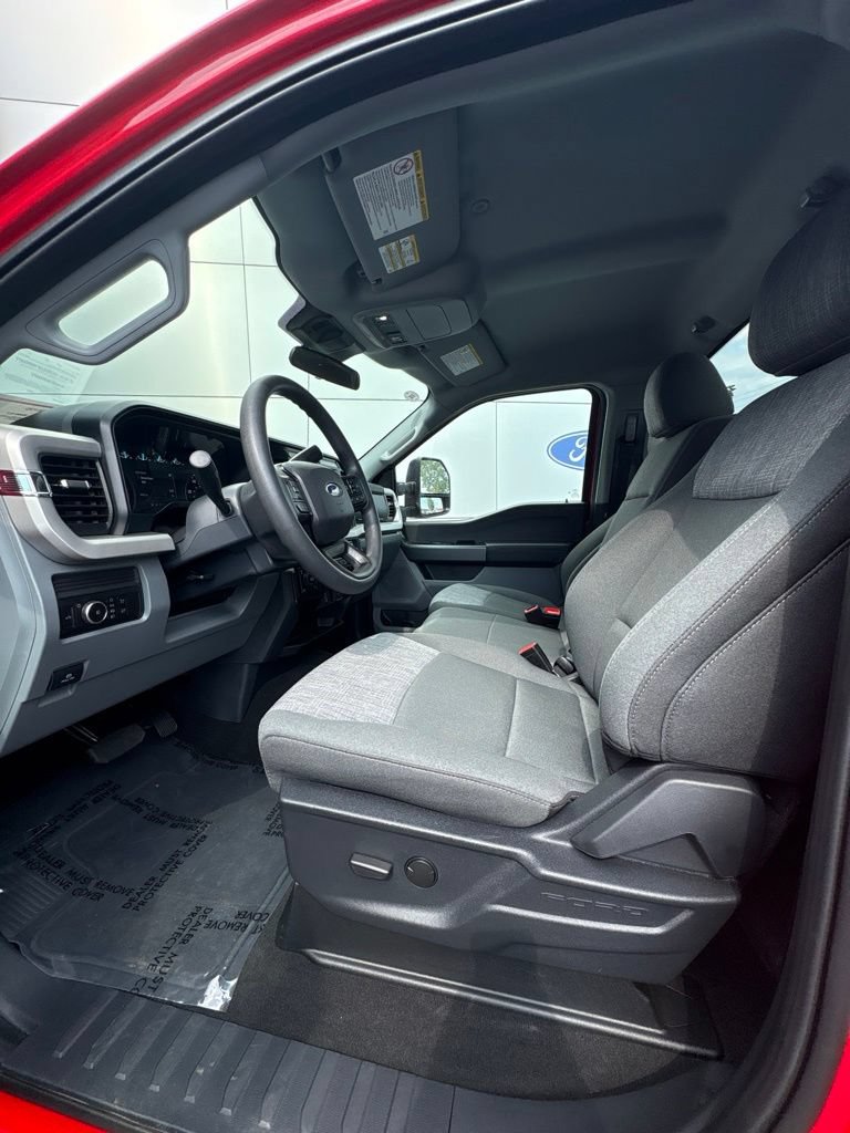 Used 2026 Ford F350 XLT w/ 360-Degree Camera Package AWD/4WD image 16