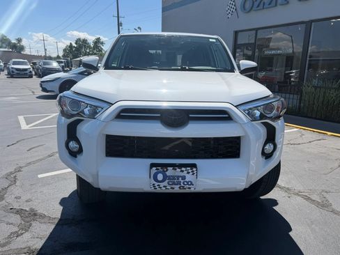 Used 2020 Toyota 4Runner SR5 w/ Wilderness Package AWD/4WD image 8