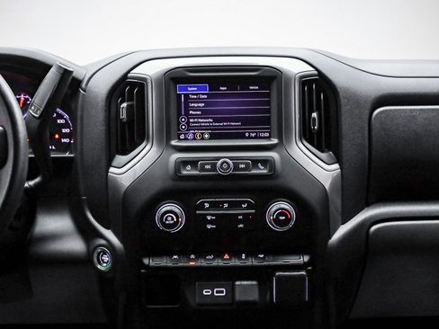 Used 2022 Chevrolet Silverado 1500 Custom image 14