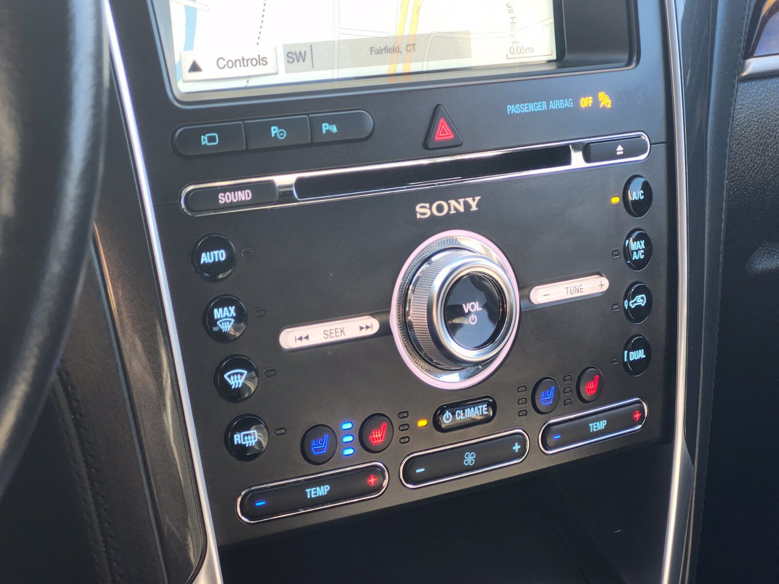 Used 2017 Ford Explorer Platinum AWD/4WD image 20