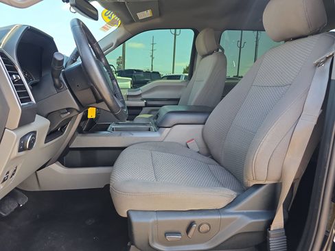 Used 2020 Ford F150 XLT w/ Equipment Group 302A Luxury AWD/4WD image 11