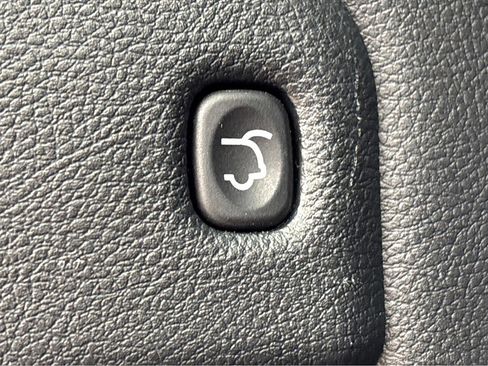 Used 2023 Dodge Durango GT w/ Blacktop Package image 29