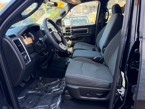 Used 2023 RAM 1500 Warlock AWD/4WD image 18