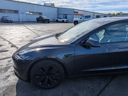 Used 2024 Tesla Model 3 Long Range RWD image 2
