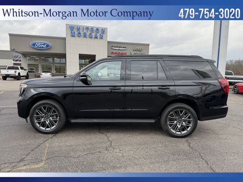 New 2026 Ford Expedition Platinum w/ Stealth Appearance Package image 8