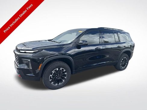 Used 2026 Chevrolet Traverse Z71 w/ Driver Confidence Package AWD/4WD image 1